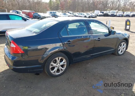 2012 Ford Fusion Se z USA, uszkodzony, nr VIN 3FAHP0HA5CR221339
